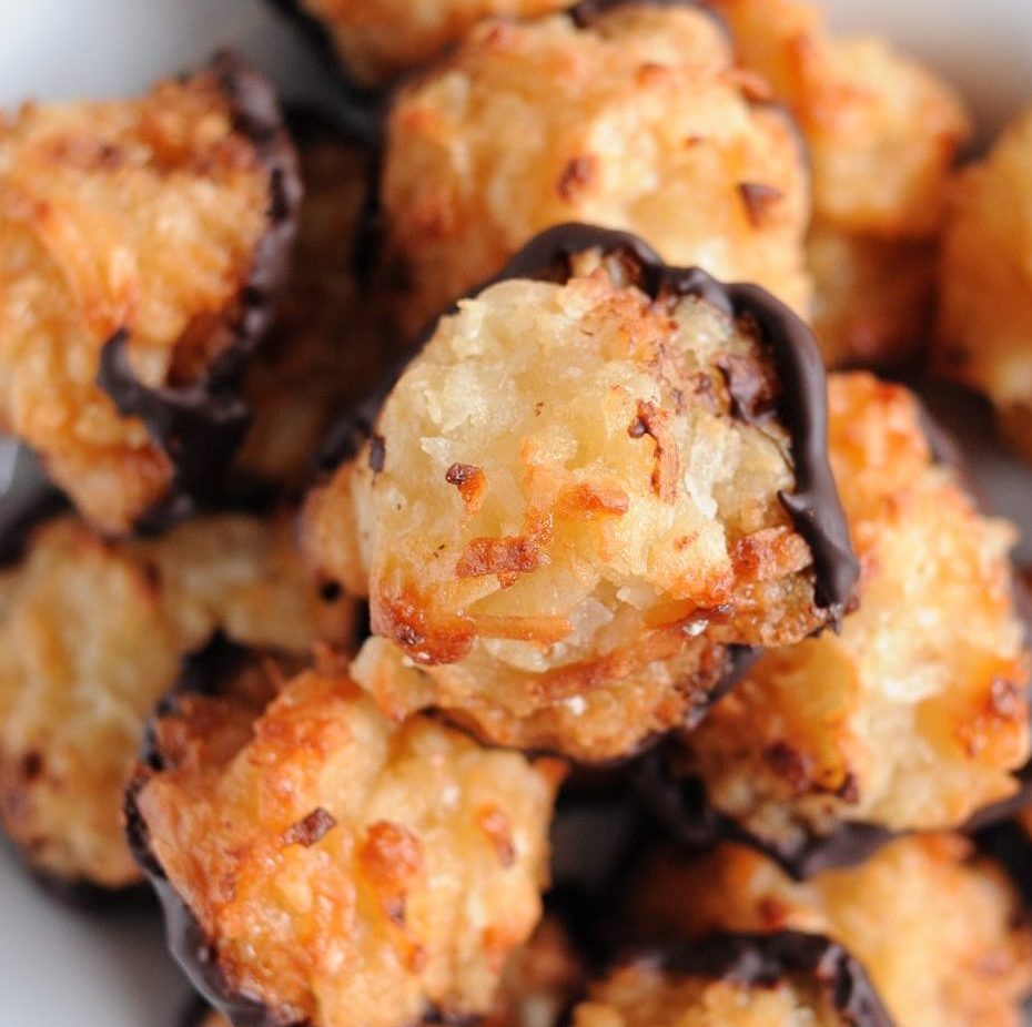 Sweet Crimes Coconut Macaroons